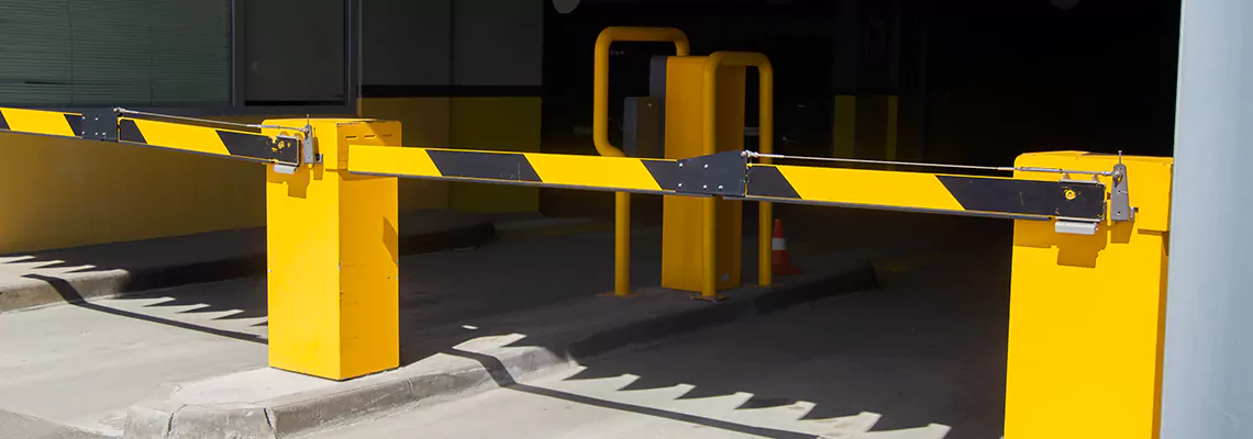 Residential Parking Gate Repair in Tamiami, Florida