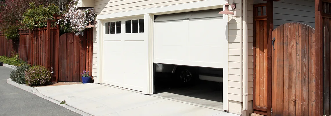 Garage Door Chain Won't Move in Tamiami, Florida